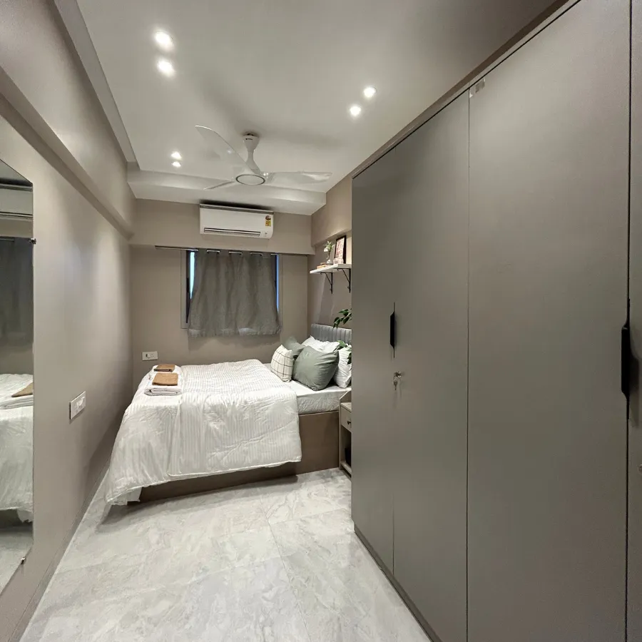 1402, 3 BHK